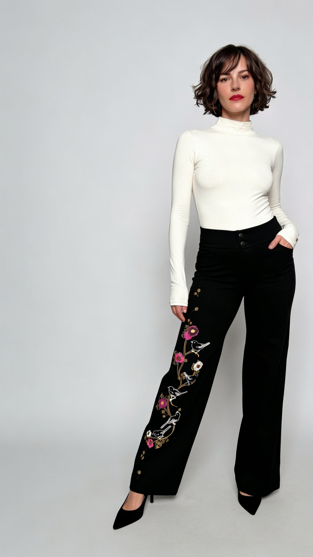 Pantalón TALLO, Silueta de bota recta a semi-amplia con una caída fluida que se mueve contigo.